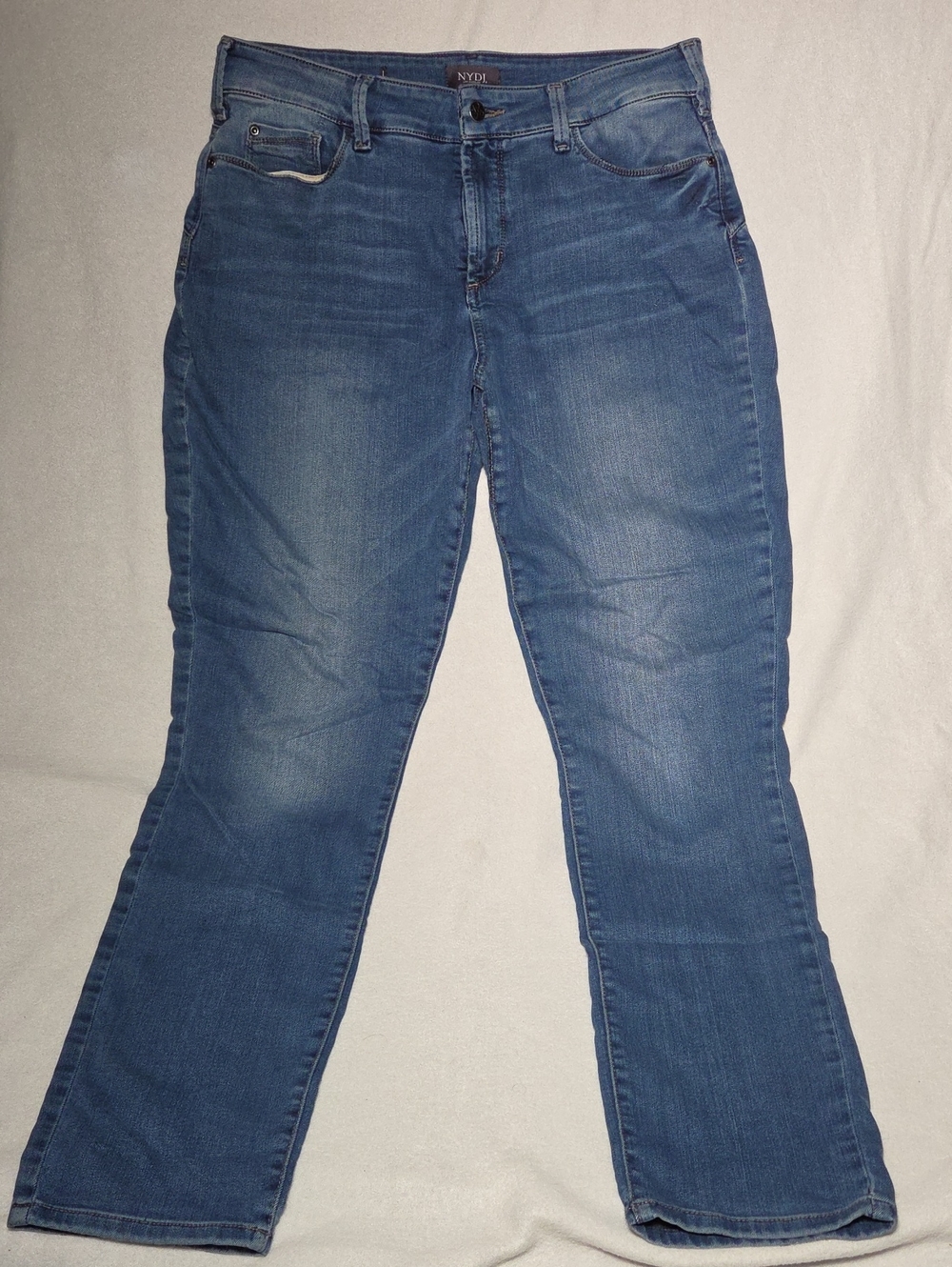 NYDJ Women's Straight Leg Jeans in Medium Blue Wash Size 12